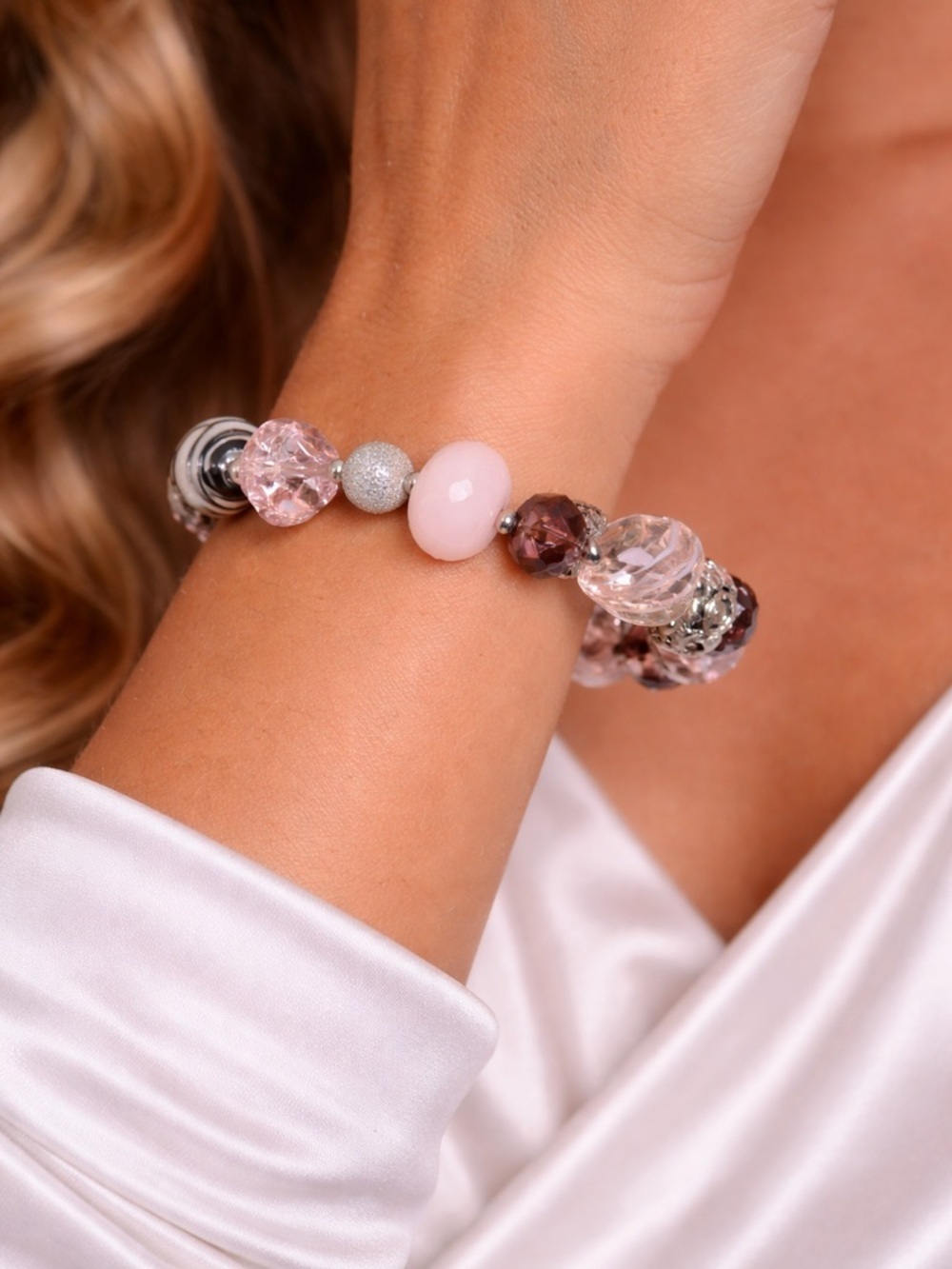 Vintage 1990s Pink Glass & Crystal Beaded Bracelet – Chunky Stretch Charm